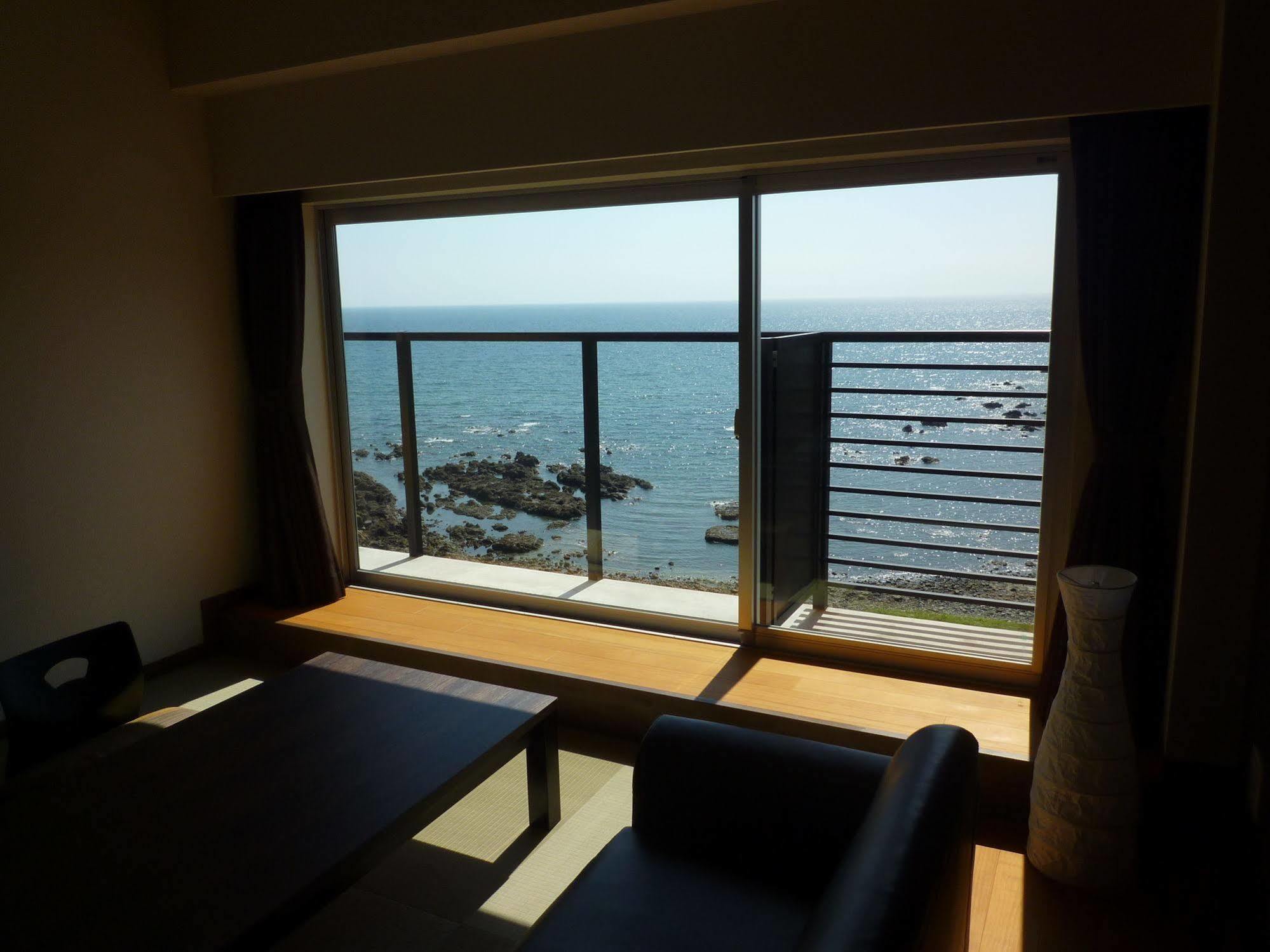 Ocean Resort Eguchiya Hioki Экстерьер фото
